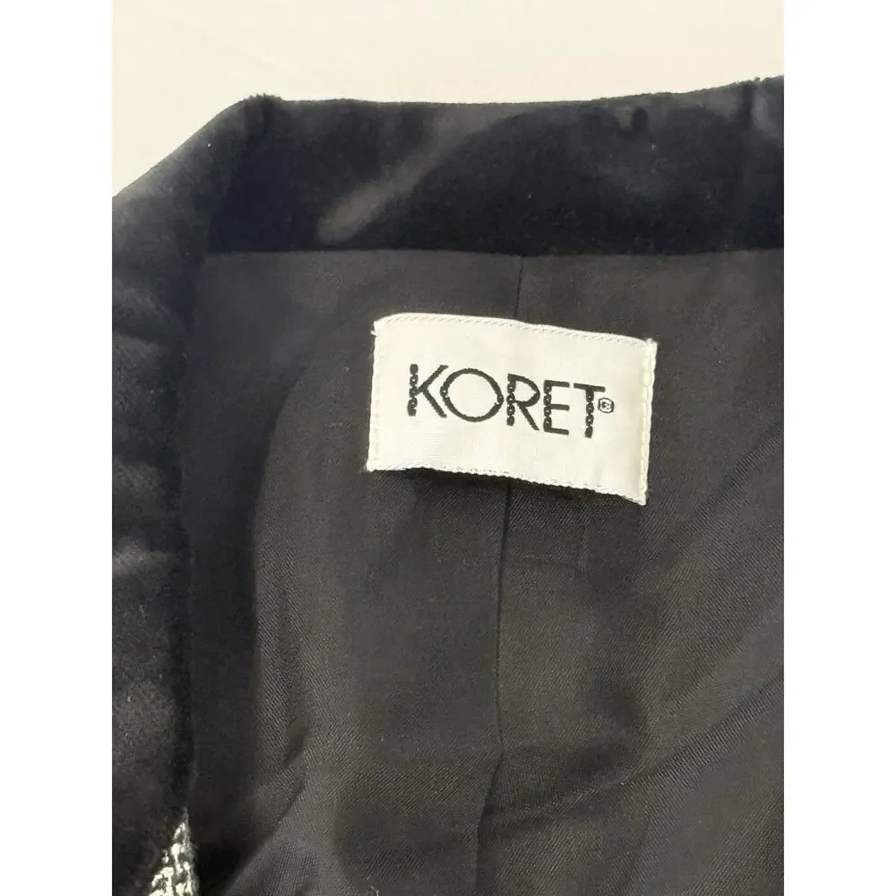 Koret Women’s 2 Piece Pant Suit Small Black White Blazer Pants Belt Vintage